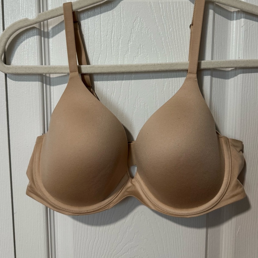 Nude bra